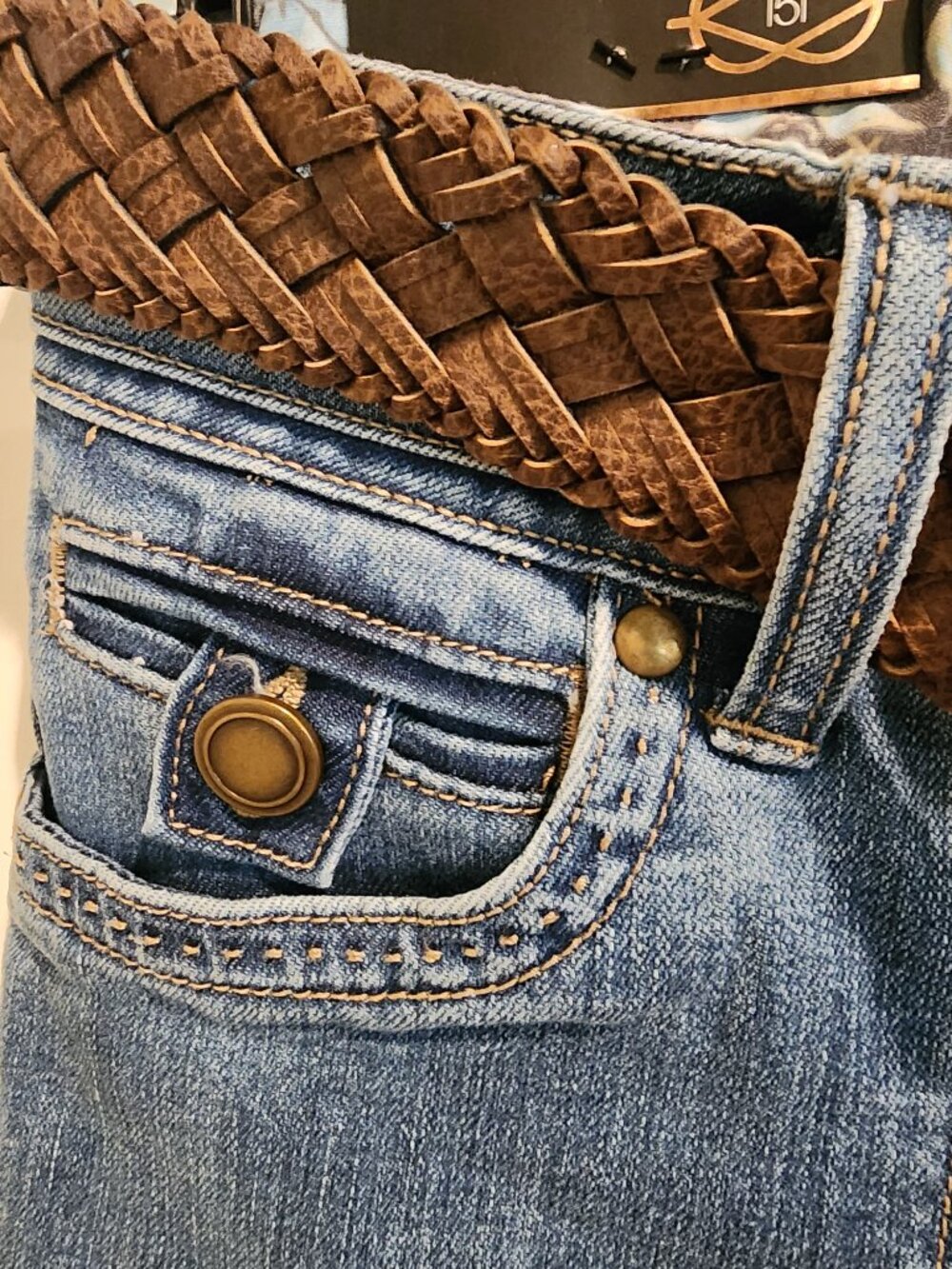 One5One Denim Crop Jeans with Braided Belt – Size 6 – NWT - Picture 10 of 14